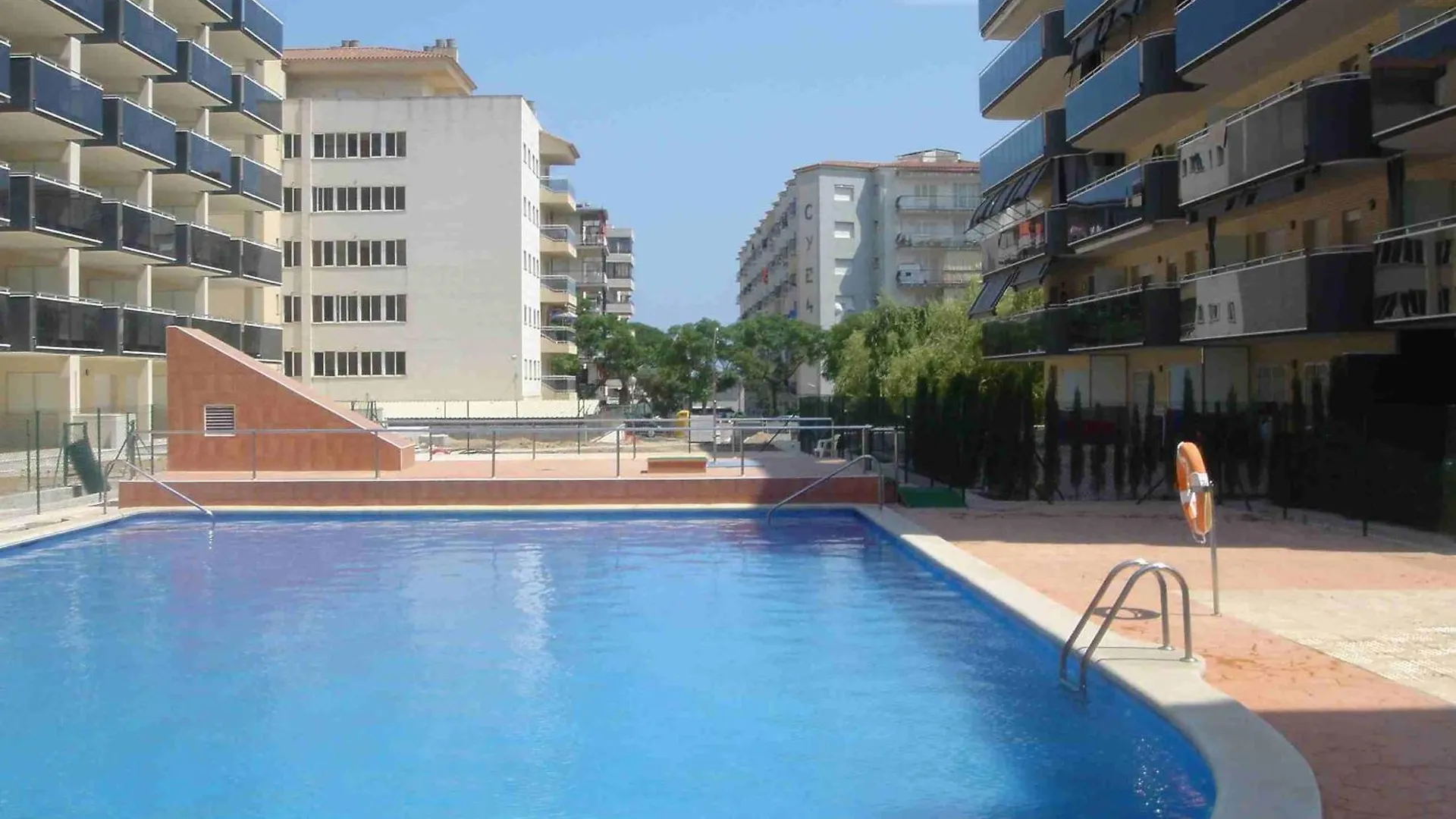 Apartamentos Inbesal La Pineda España